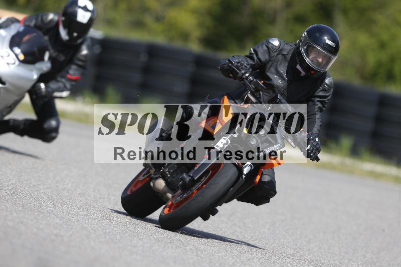 /Archiv-2025/09 22.04.2025 Cornu Master School ADR/rot-rouge/30